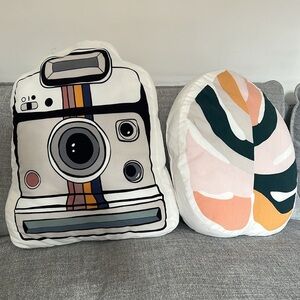 Pillow set